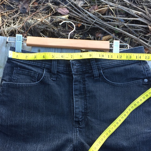 High waist jeans - Picture 9 of 10